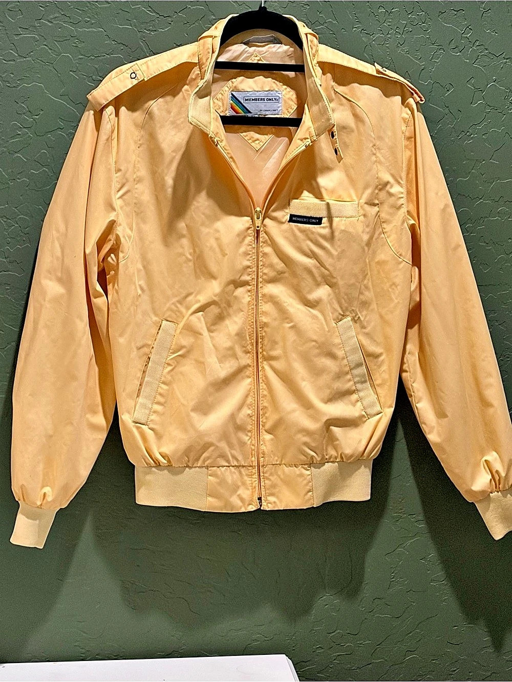 Members Only Yellow Lightweight Jacket Size 36 Like New